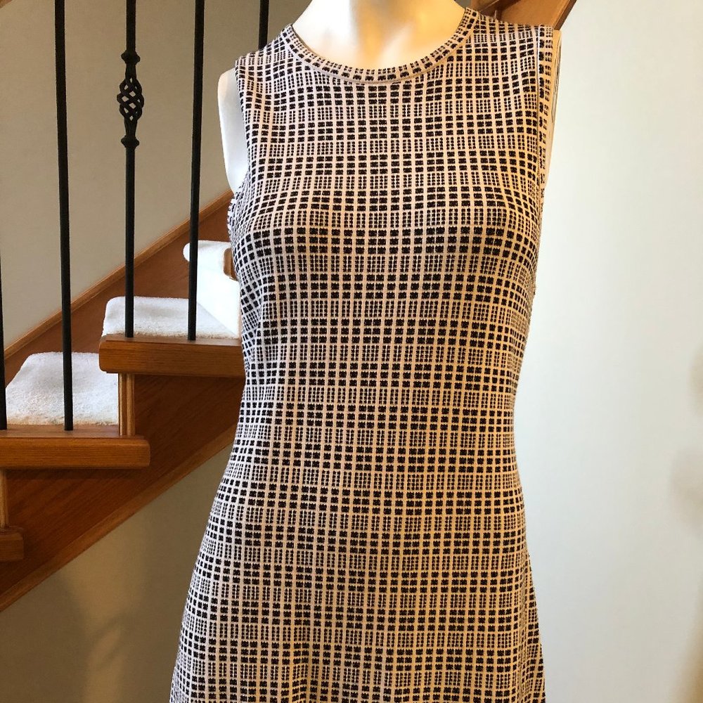 Theory Blk/White sleeveless knit dress sz L - EUC